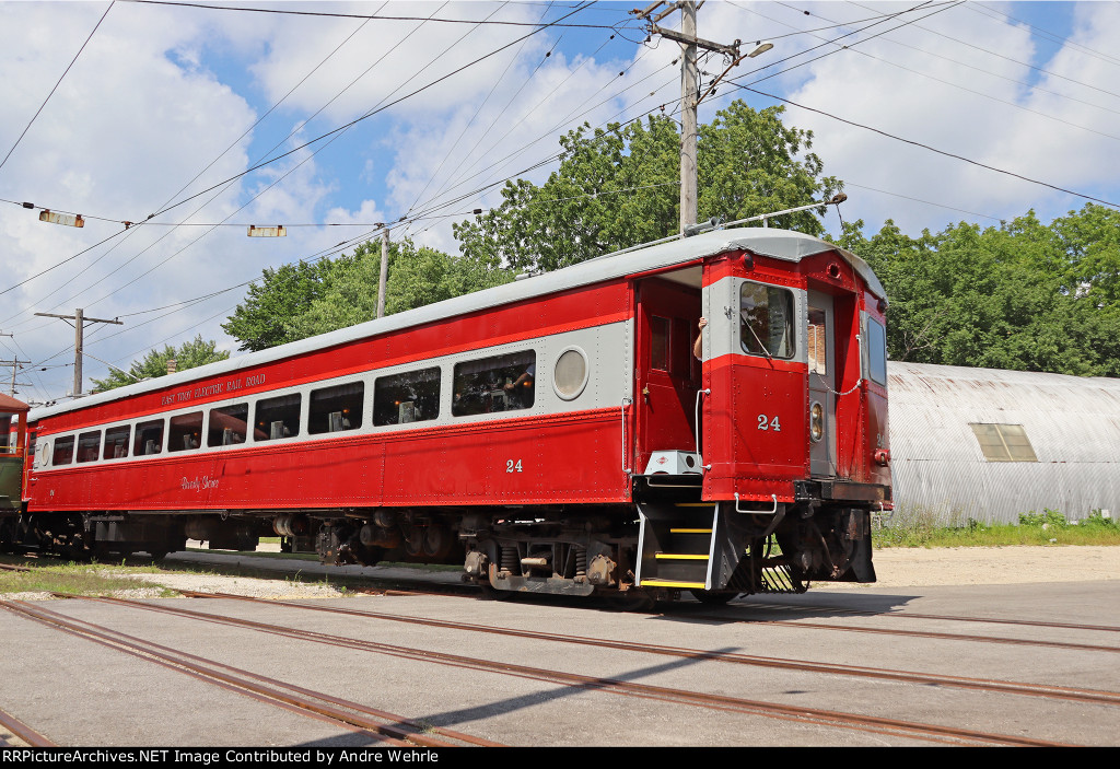 METW 24 "Beverly Shores," 1927-built, ex-Chicago South Shore & South Bend RR